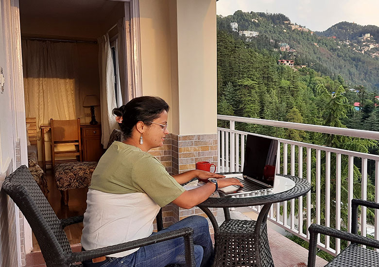 work-from-home-stay-in-shimla-mobile